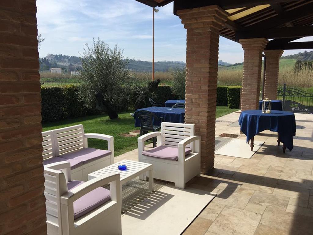 Villa Agriturismo L'Infinito à Gambettola Extérieur photo